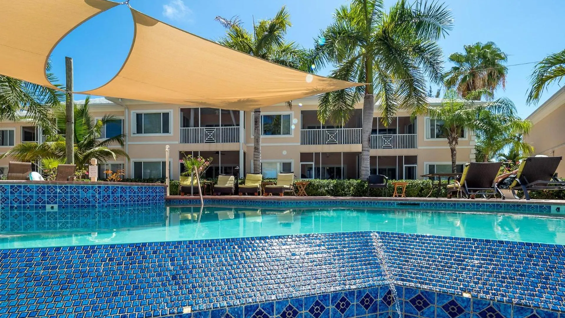 Colonial Kai Condo Driftwood Village Holiday home